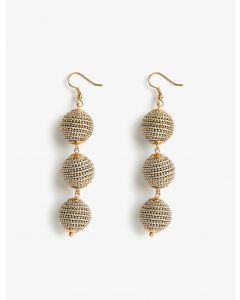 Des boucles d'oreilles GREY T
