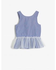 Blouse détaillée en tulle