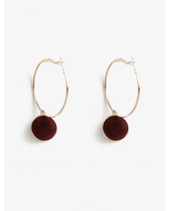 Des boucles d'oreilles
