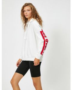 Sweat à capuche imprimé lettre