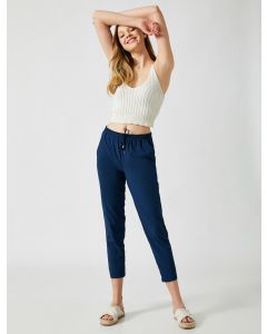 Pantalon à cordon