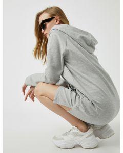ROBES