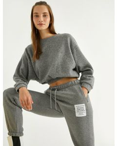 Sweat court à taille froncée