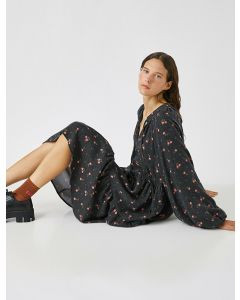 Mini-robe à manches longues en popeline à motifs et col en v