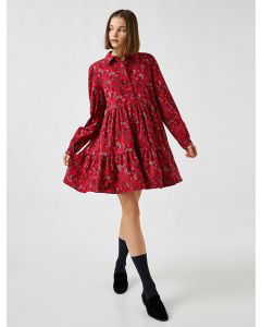 Robe à volants à manches longues