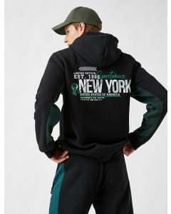 Sweat à capuche imprimé au dos