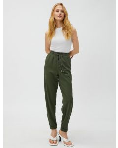  PANTALON KHAKI L